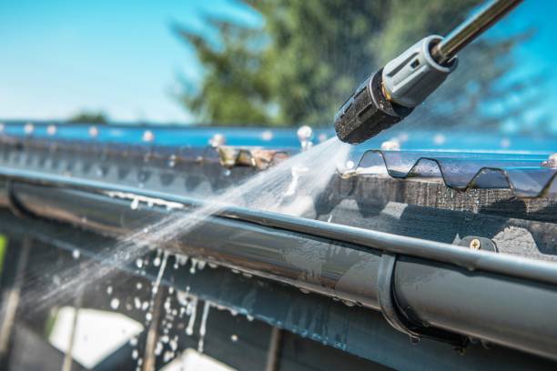 Why Choose Our Certified Pressure Washing Experts for Your Project Needs in Ashland, MO?